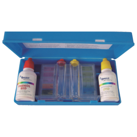 Emaux CE029 test kit in blue box that contains 15ml phenol red, 15ml OTO solution, and lucite cells with colour comparisons for readings